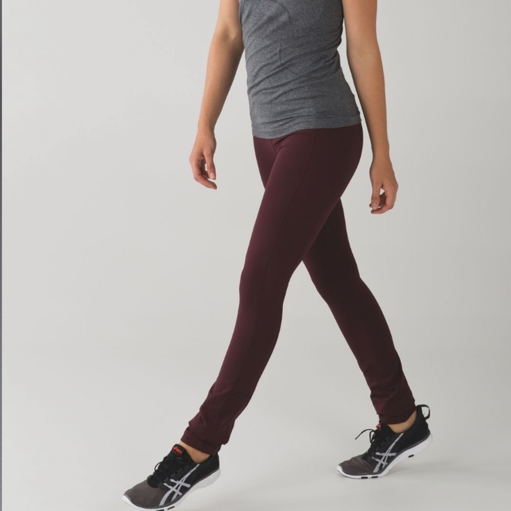 Lululemon Can't Stop Pant II Bordeaux Drama / Mountain Peaks size 4 - Picture 2 of 14